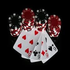 Tangkapan layar antarmuka aplikasi mobile vikingbet menampilkan tabel live-dealer